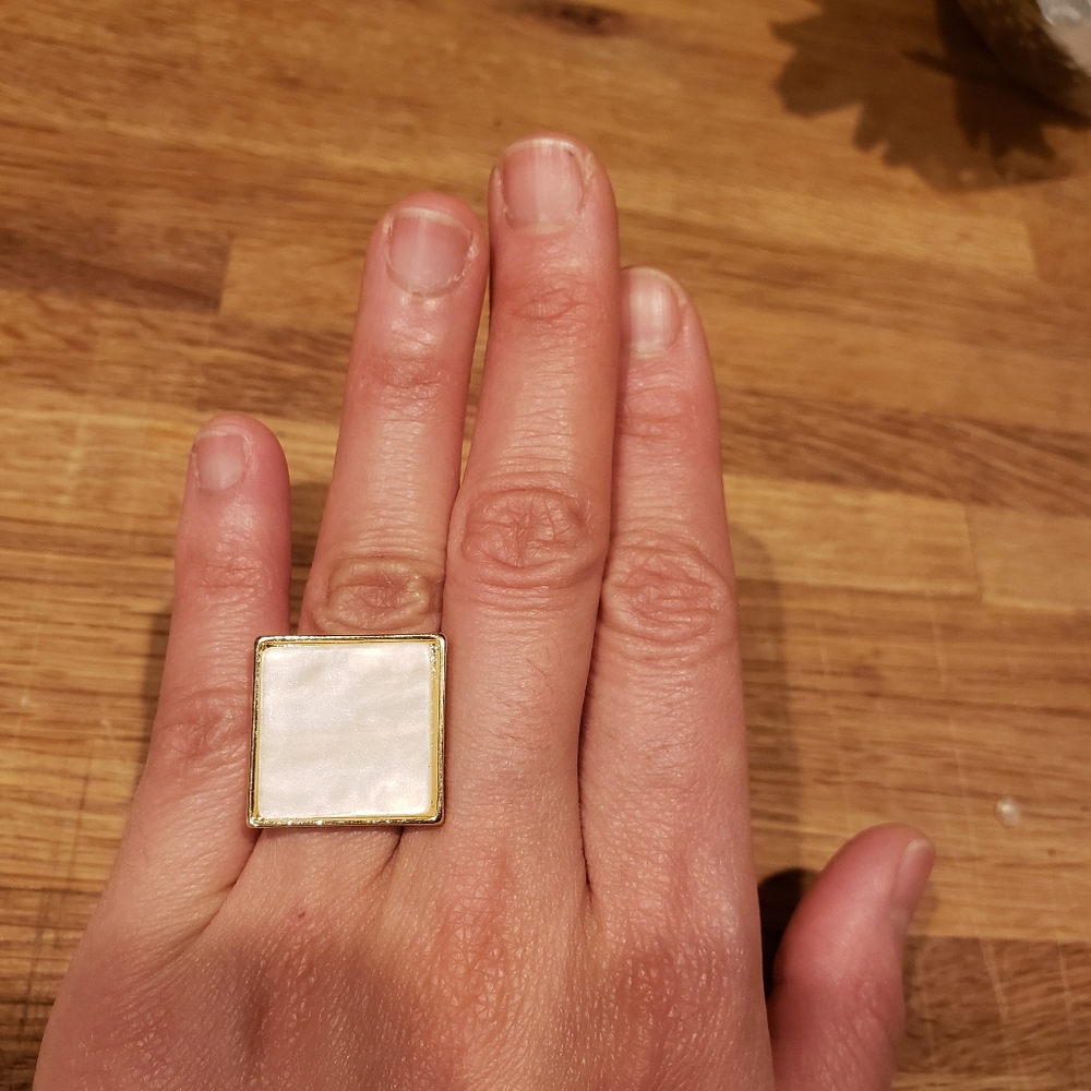 Last 1!! Mother of Pearl/ Seashell Resin Statement Square Golden Ring